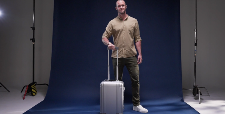 Vidico x Zero Halliburton Product Videos – 01 Classic Aluminium